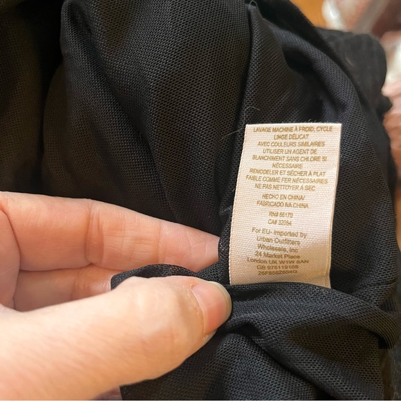 Free People Black Embroidered & Beaded Bodycon Mini Dress Size M Lace Stretch - Picture 10 of 10